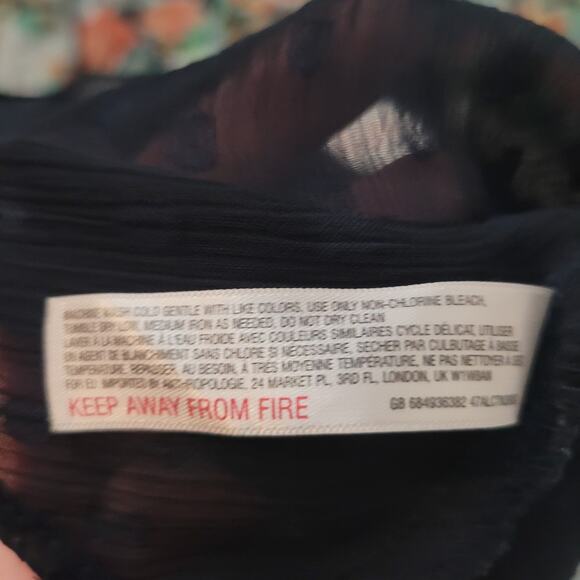 Saturday Sunday Size S Grey Muted Floral Knit Flare Dress Polka Dot Lining - Picture 12 of 12